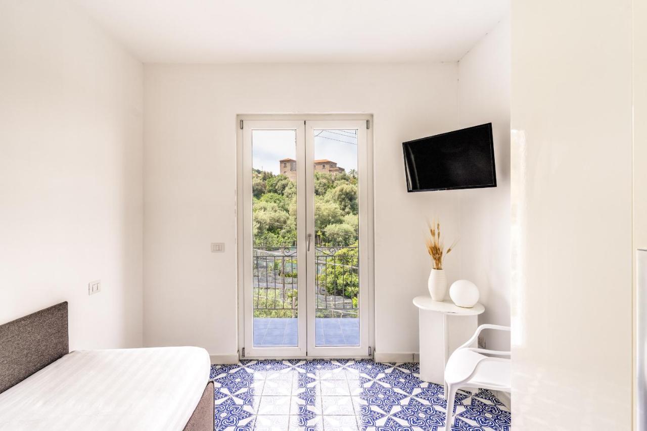 Nenni Apartment Sorrento Exterior photo